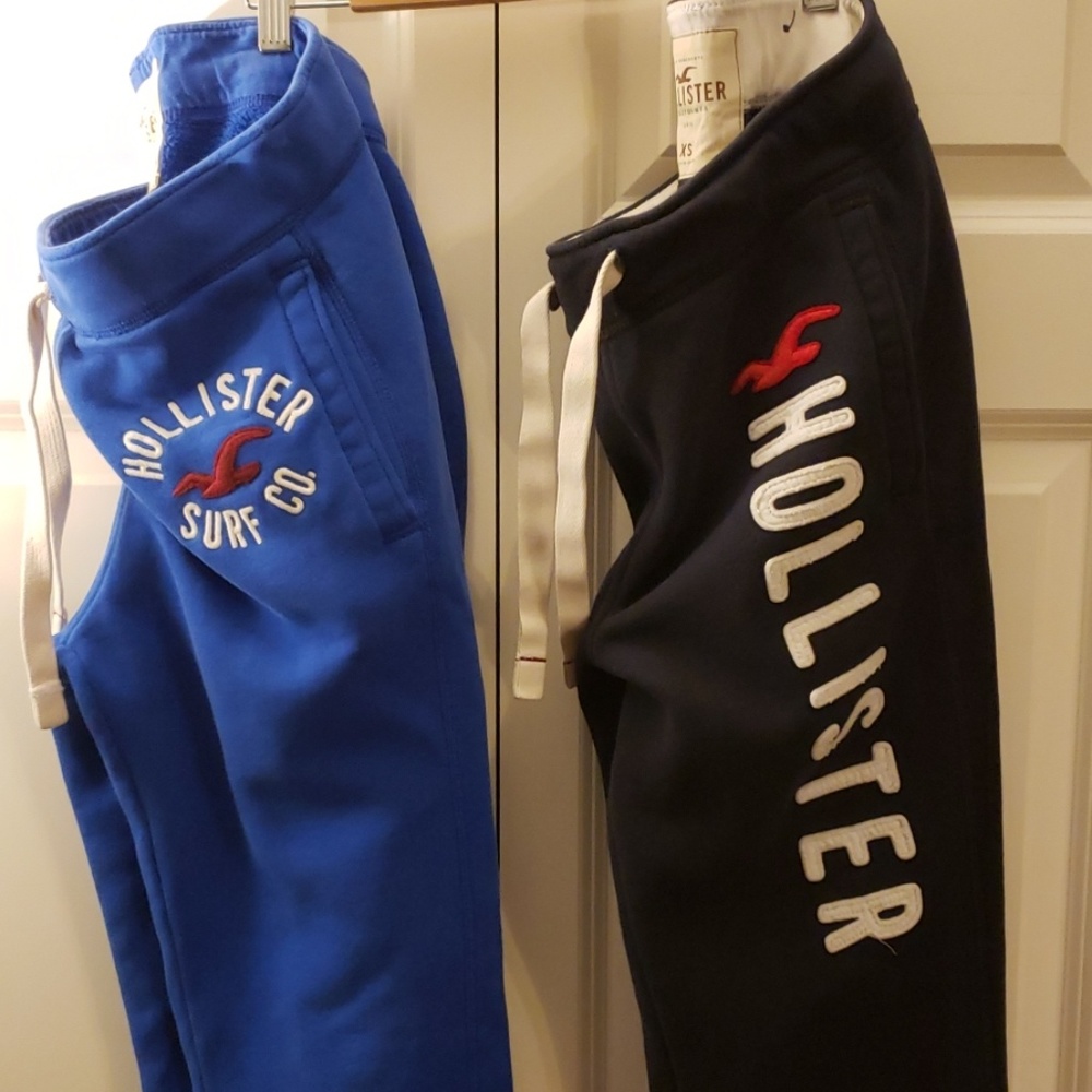 2 pairs of Hollister sweats